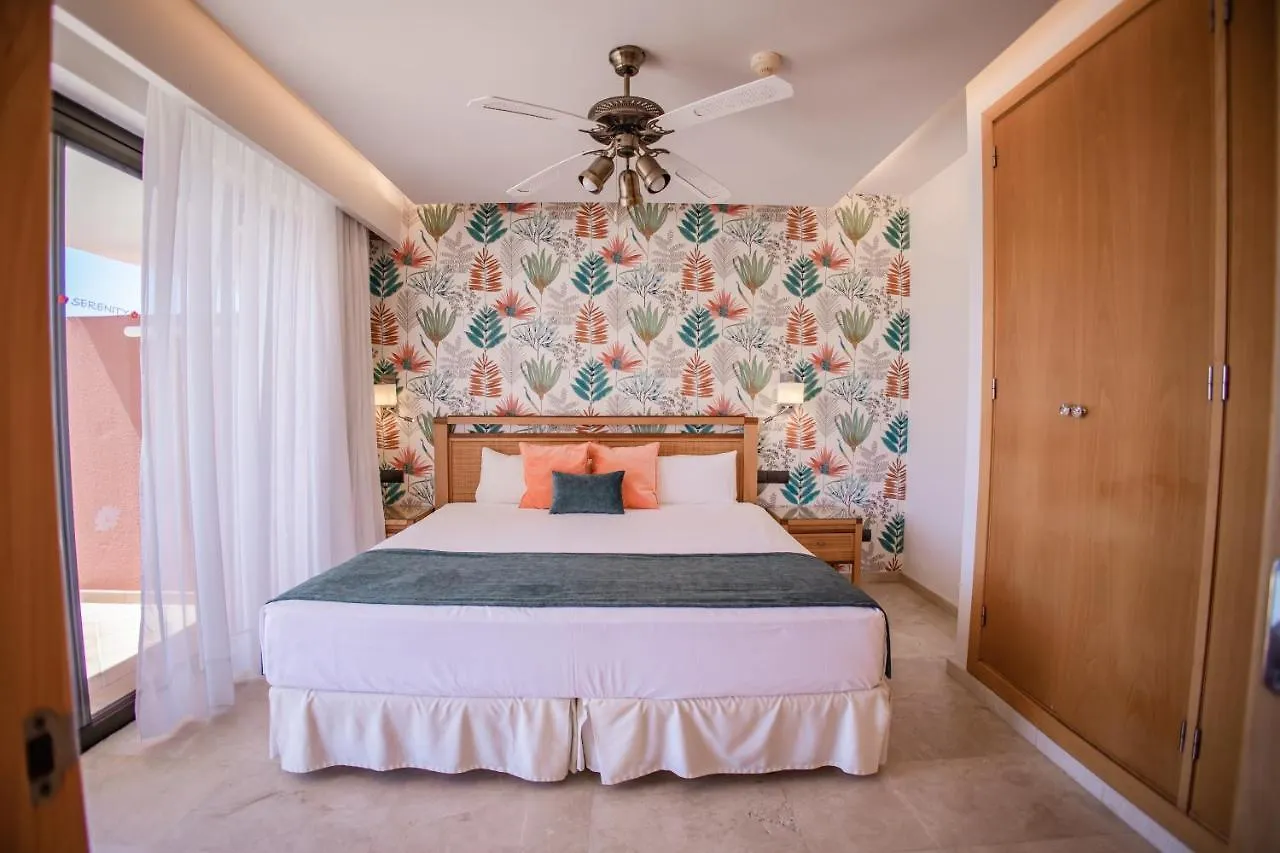 Aparthotel Serenity Amadores Puerto Rico